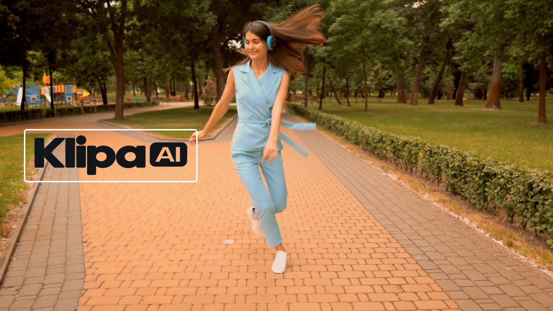 Demo — Add a Logo to Your Video Online, Free